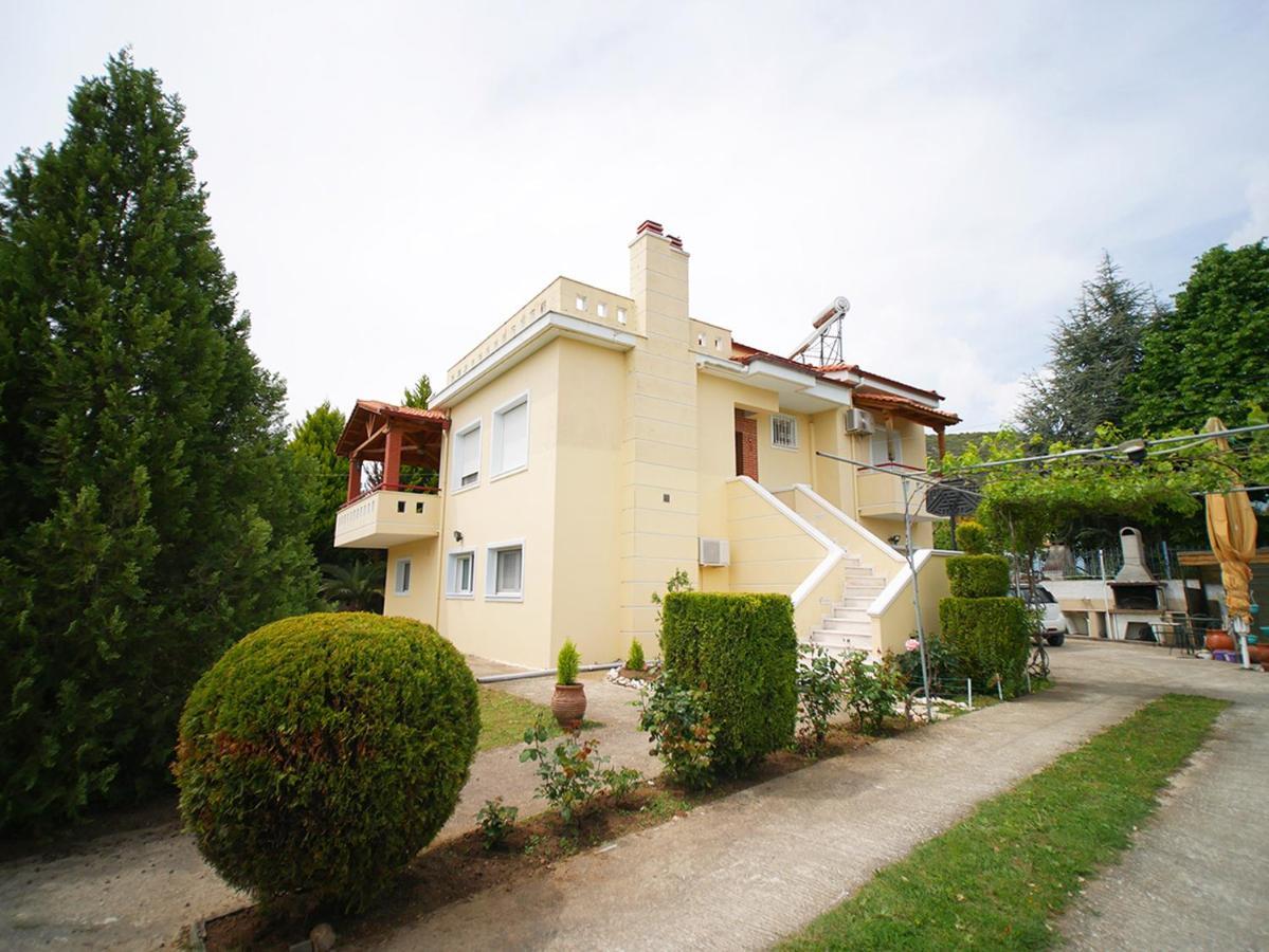 Villa Verde 200 Meters From The Beach Nea Iraklitsa Bagian luar foto