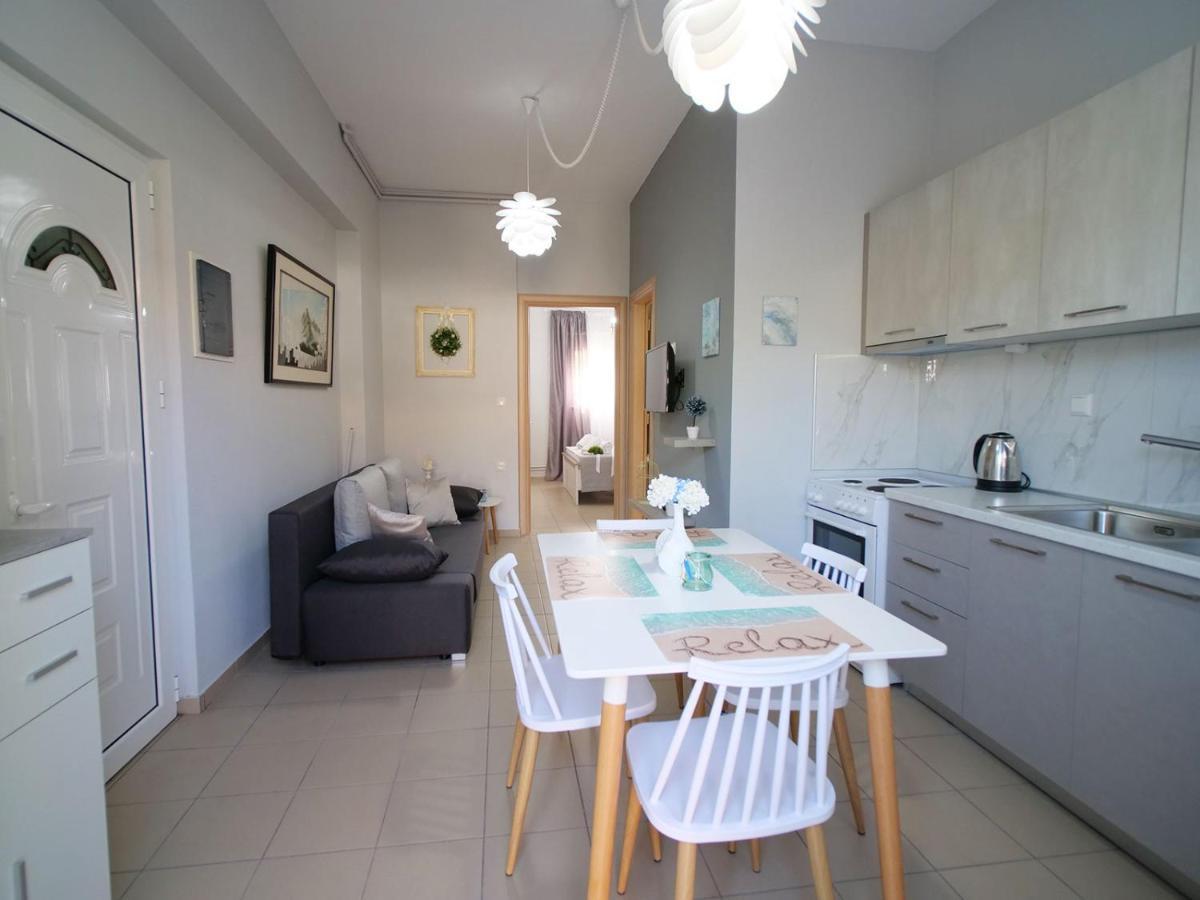 Villa Verde 200 Meters From The Beach Nea Iraklitsa Bagian luar foto